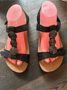 Vionic Black Strappy Sandals with Swirl Metal Accents